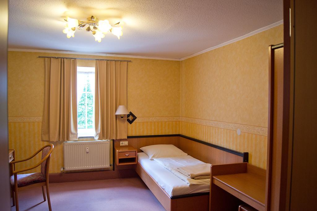 Hotel Garni Promenade Weissenhorn Ngoại thất bức ảnh