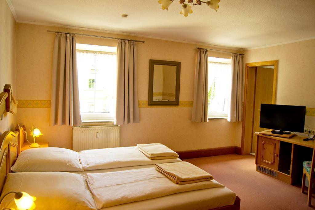 Hotel Garni Promenade Weissenhorn Ngoại thất bức ảnh