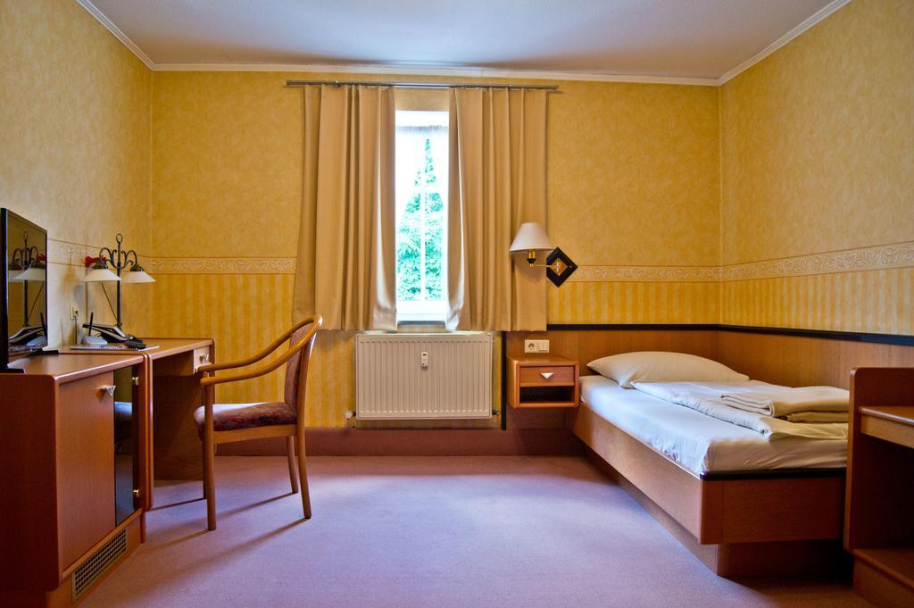 Hotel Garni Promenade Weissenhorn Ngoại thất bức ảnh