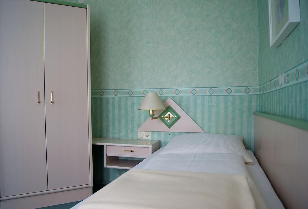 Hotel Garni Promenade Weissenhorn Ngoại thất bức ảnh
